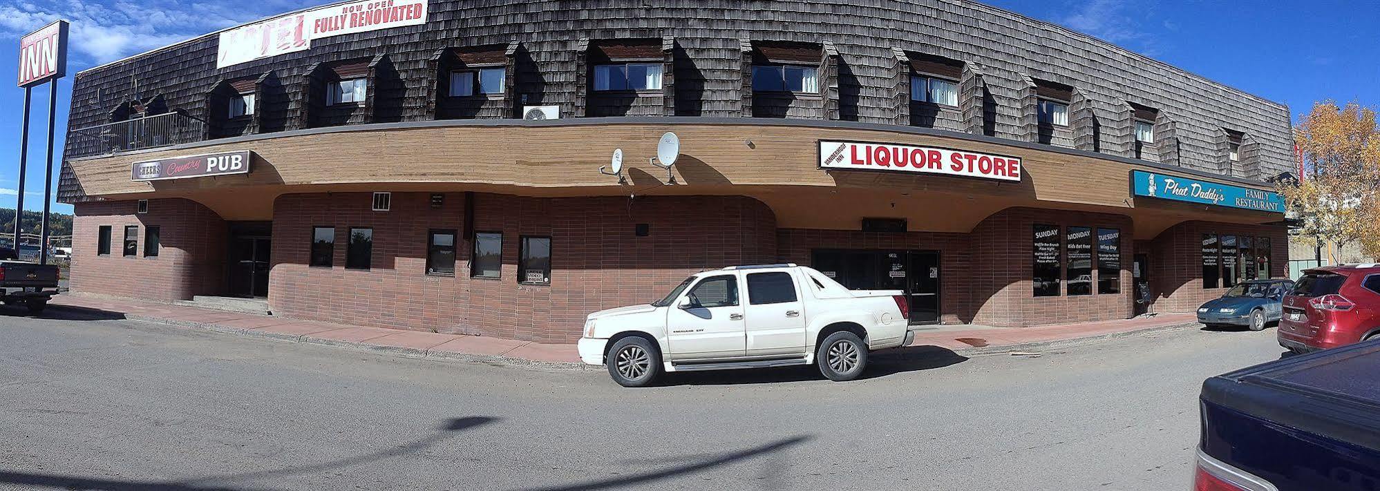 Vanderhoof Inn Exterior photo
